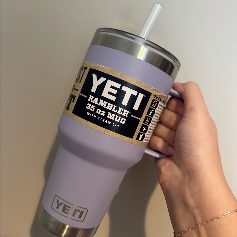 YETI Rambler 35 oz Mug with Straw Lid - Lavender